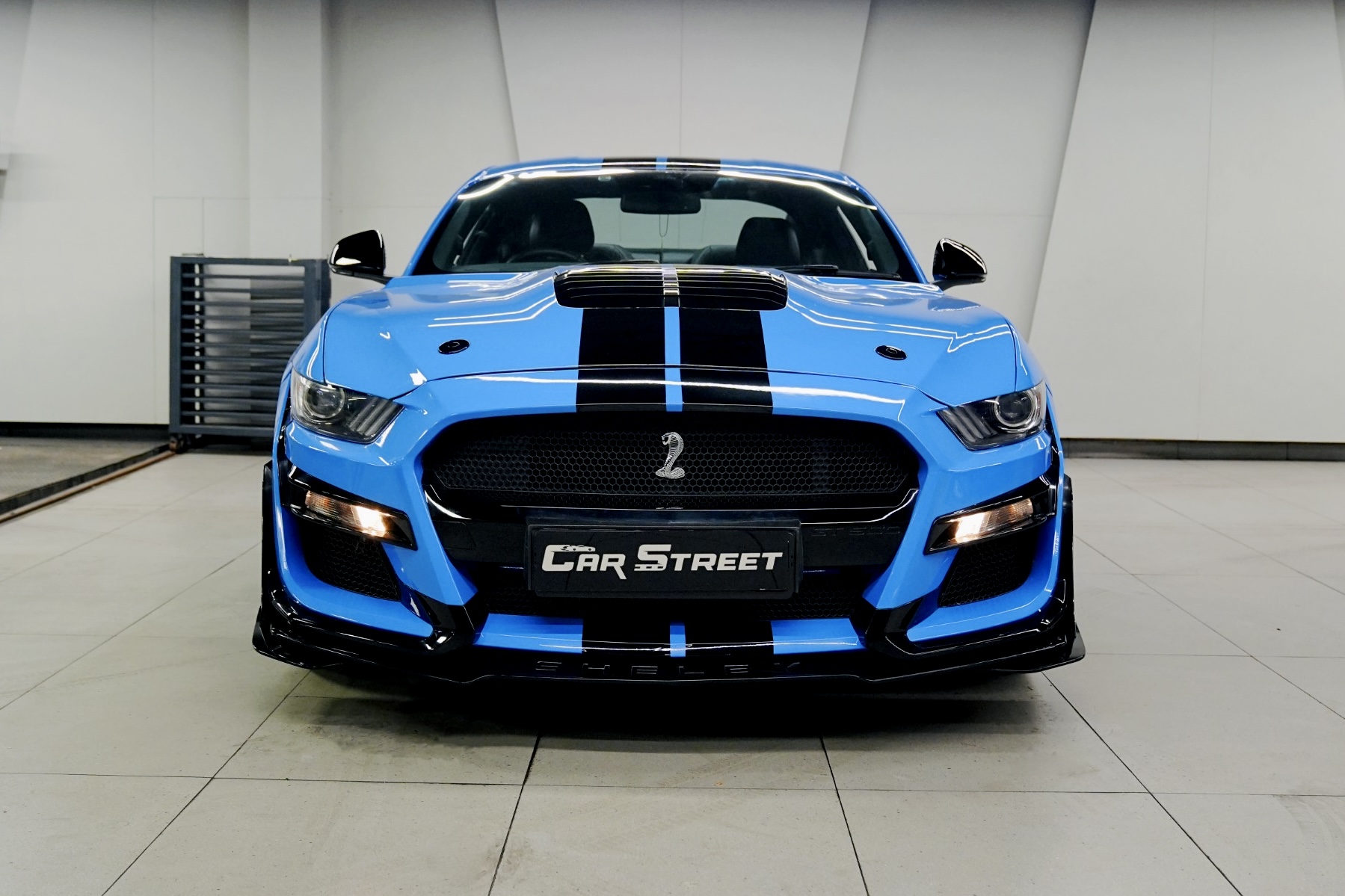 Ford Mustang V8